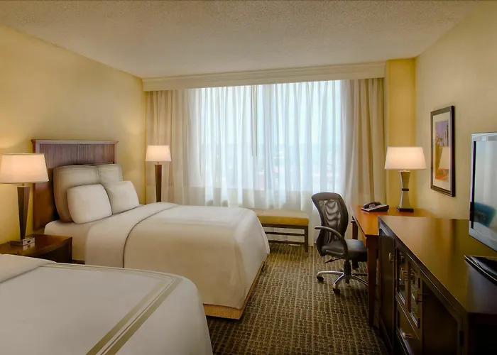 Hotel Marriott 3*